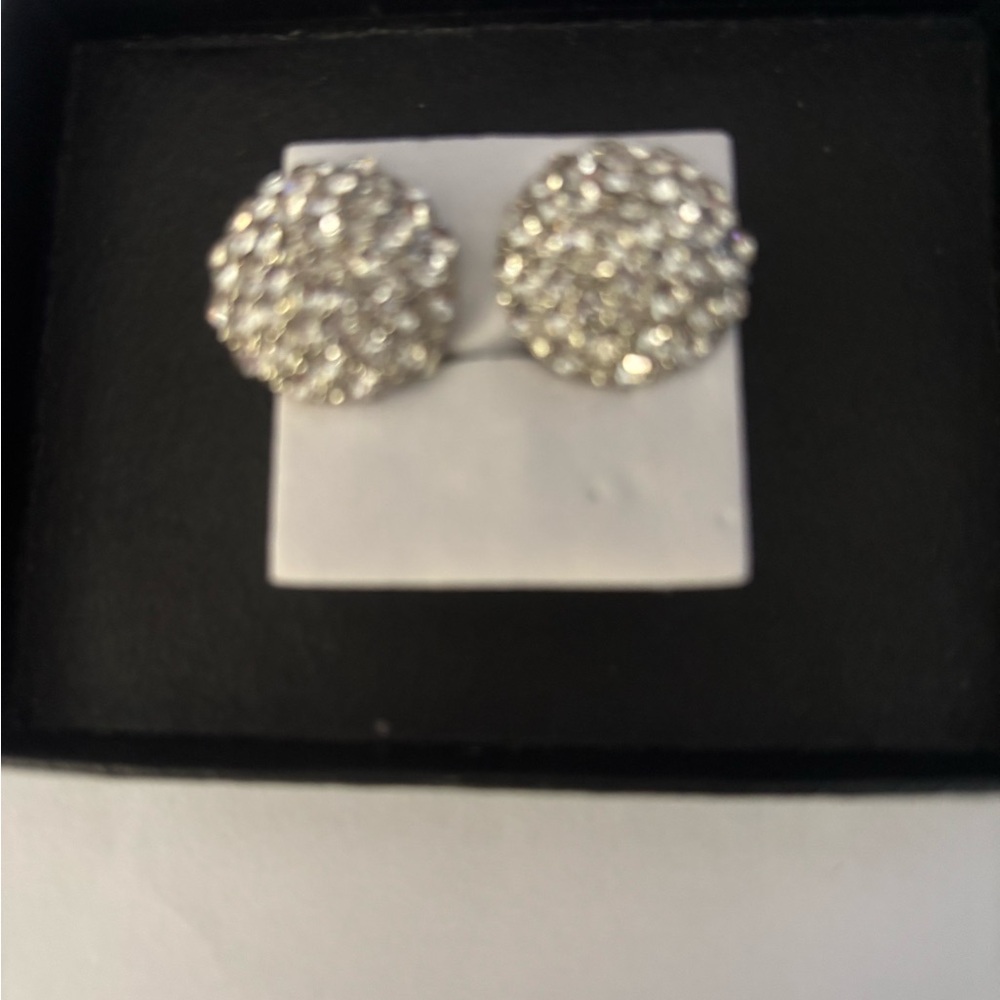Silver Crystal Pavé Round Stud Earrings - Sparkling Silver Tone